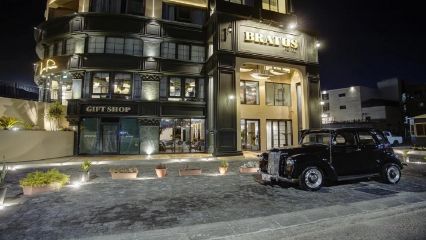 Bratus Hotel (Adults only)